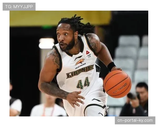 莫兰德21+13+3帽助辽宁逆转 蓝领内线开发三分成惊喜